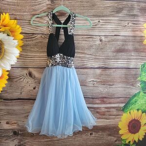 Blonde Prom/ dance dress 💃 women's 3 blue/black Pre-owned